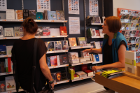 Du finder ALLE vores bøger hos Arnold Busck i Købmagergade